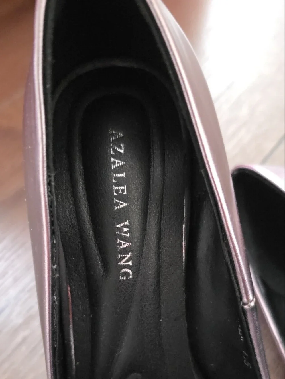 Azalea Wang Akira Heels Metallic Light Grey Pointed-Toe Women's Pumps‎
